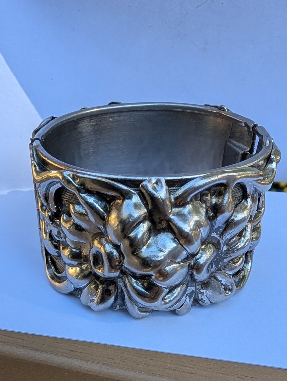 Vintage Silver Repousse flower Hinged Bangle Wide Cuff Bracelet